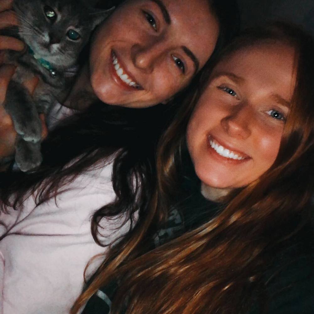 Meet your Posher, Claire